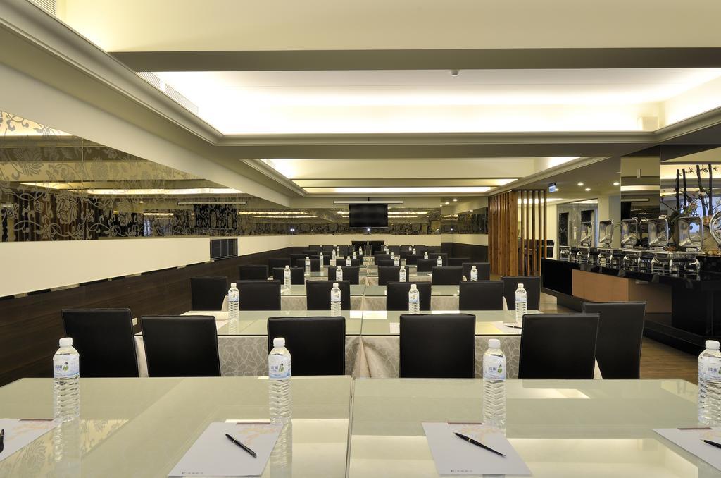 King'S Paradise Hotel تشونغلي المظهر الخارجي الصورة