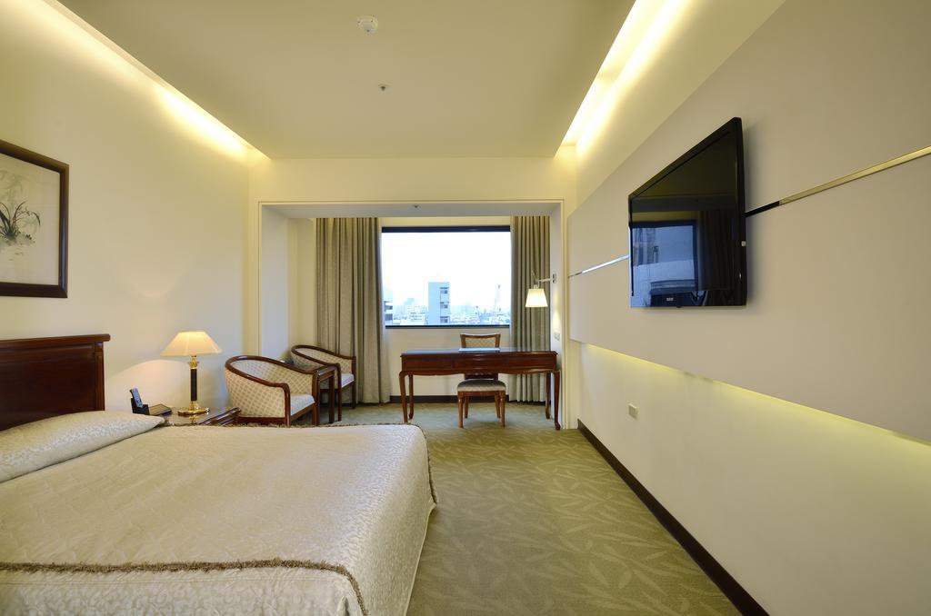 King'S Paradise Hotel تشونغلي الغرفة الصورة