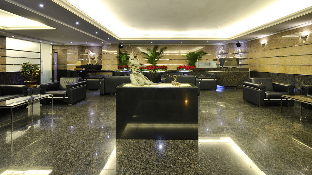 King'S Paradise Hotel تشونغلي المظهر الخارجي الصورة